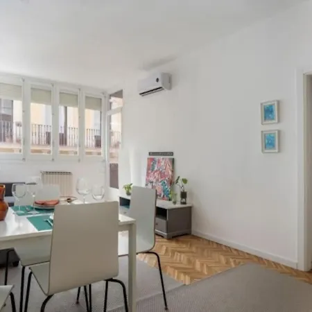 Renovated Apartment In Vila De Gracia-3